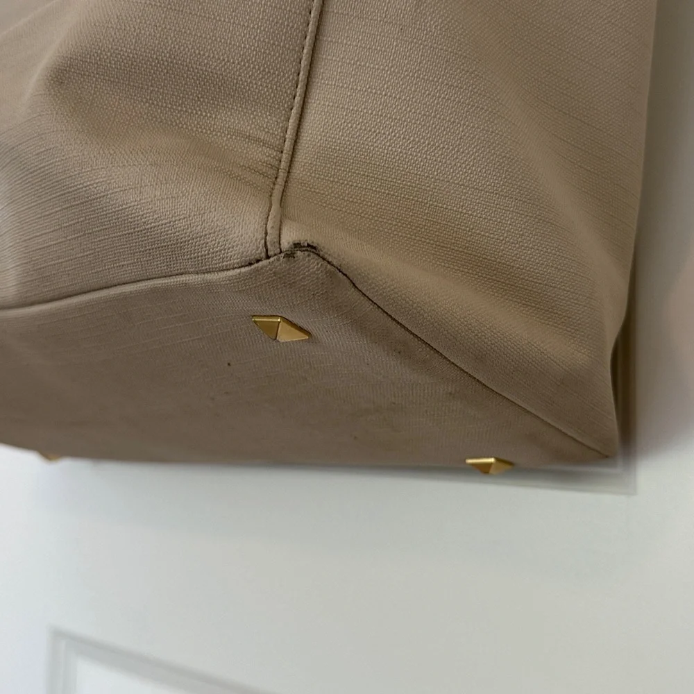 Dagne Dover Legend Laptop Tote in Vegan Leather (Bone with Gold Zipper) - Picture 4 of 11